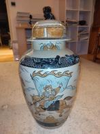 Chinese aardewerk pot, Ophalen