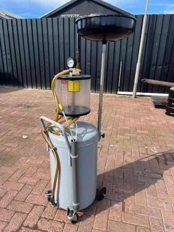 Olieopvangbak - Olie afzuigapparaat - Olie aftaptank - 60l  beschikbaar voor biedingen