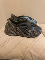 Adidas Foam Runner Maat 41 - Zo goed als nieuw!, Slippers, Zwart, Ophalen of Verzenden, Zo goed als nieuw