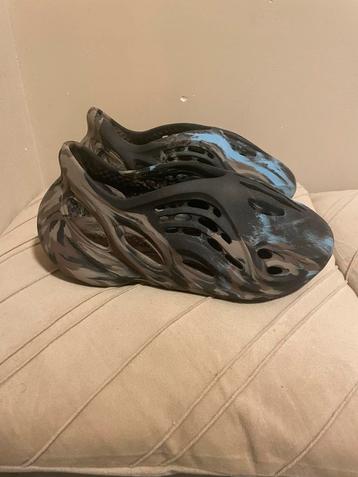 Adidas Foam Runner Maat 41 - Zo goed als nieuw! beschikbaar voor biedingen