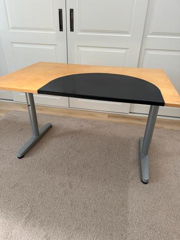 Ikea bureau galant inclusief beschermplaat - afbeelding 1