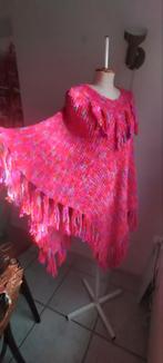 Roze multicolor poncho gebreid regenboog M/L, Ophalen of Verzenden, Zo goed als nieuw, Maat 38/40 (M), Pashmina