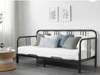 Bedbank Ikea zwart tweepersoons bed, Ophalen, Zwart, Tweepersoons, Zo goed als nieuw