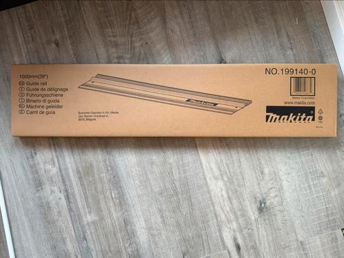 Makita 199140-0 Geleiderail 1000mm de perfecte zaagsnede, Doe-het-zelf en Verbouw, Gereedschap | Machine-onderdelen en Toebehoren