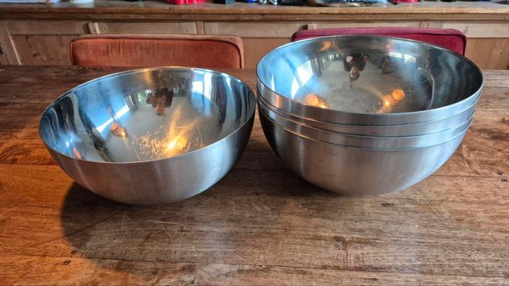 RVS Schalen - 5 stuks - 28 cm diameter, Huis en Inrichting, Keuken | Keukenbenodigdheden, Gebruikt, Ophalen of Verzenden