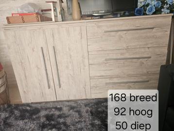 zo goed als nieuw!  beschikbaar voor biedingen