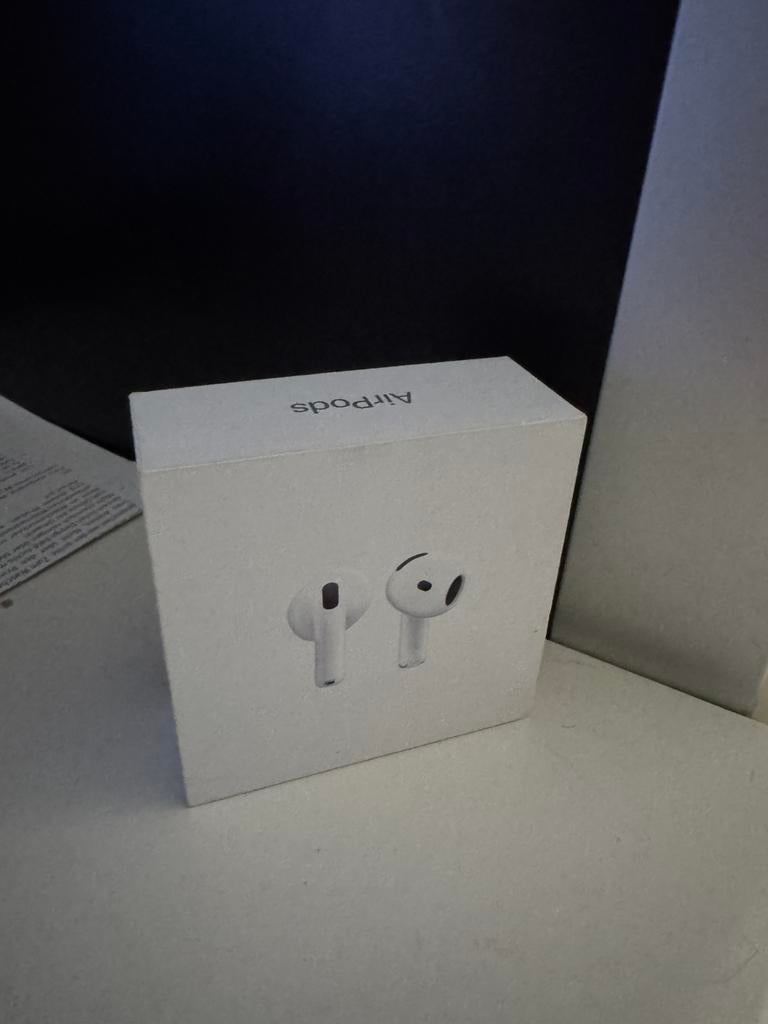 Apple airpods 4, Ophalen of Verzenden, Nieuw, In gehoorgang (in-ear), Bluetooth