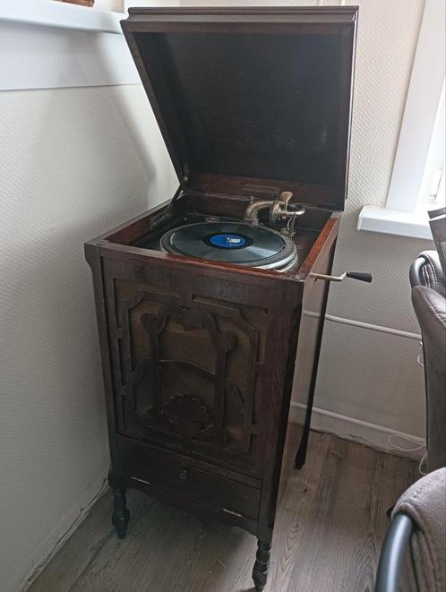 Grammofoon/ platenspeler incl bakeliet platen, Antiek en Kunst, Antiek | Tv's en Audio, Ophalen