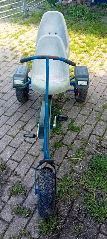 Skelter, opknapper, dubbele stoel, zeepkist beschikbaar voor biedingen