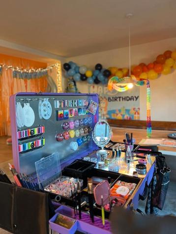 ️✨️💖 Schminken, Glittertattoo's en Haarveertjes  beschikbaar voor biedingen