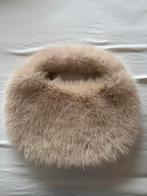 Nieuw beige crème handtas bont fake fur, Sieraden, Tassen en Uiterlijk, Tassen | Damestassen, Verzenden, Nieuw, Beige, Handtas
