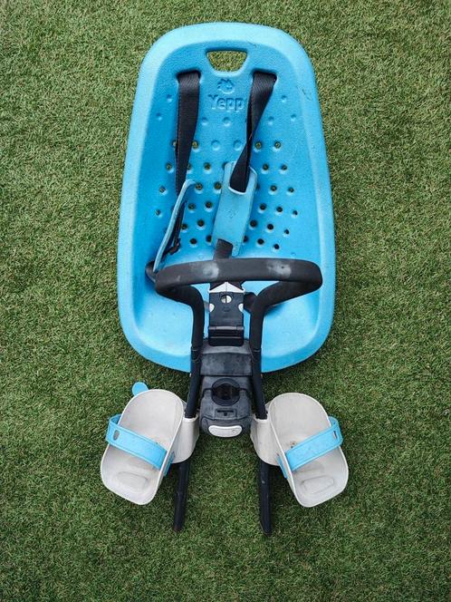 Yepp mini voorzitje met stuurtje en adapter, zonder sleutel, Fietsen en Brommers, Fietsaccessoires | Fietsstoeltjes, Gebruikt