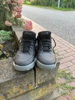 Asics zaal hockey achoenen 45, Ophalen of Verzenden, Zo goed als nieuw, Schoenen