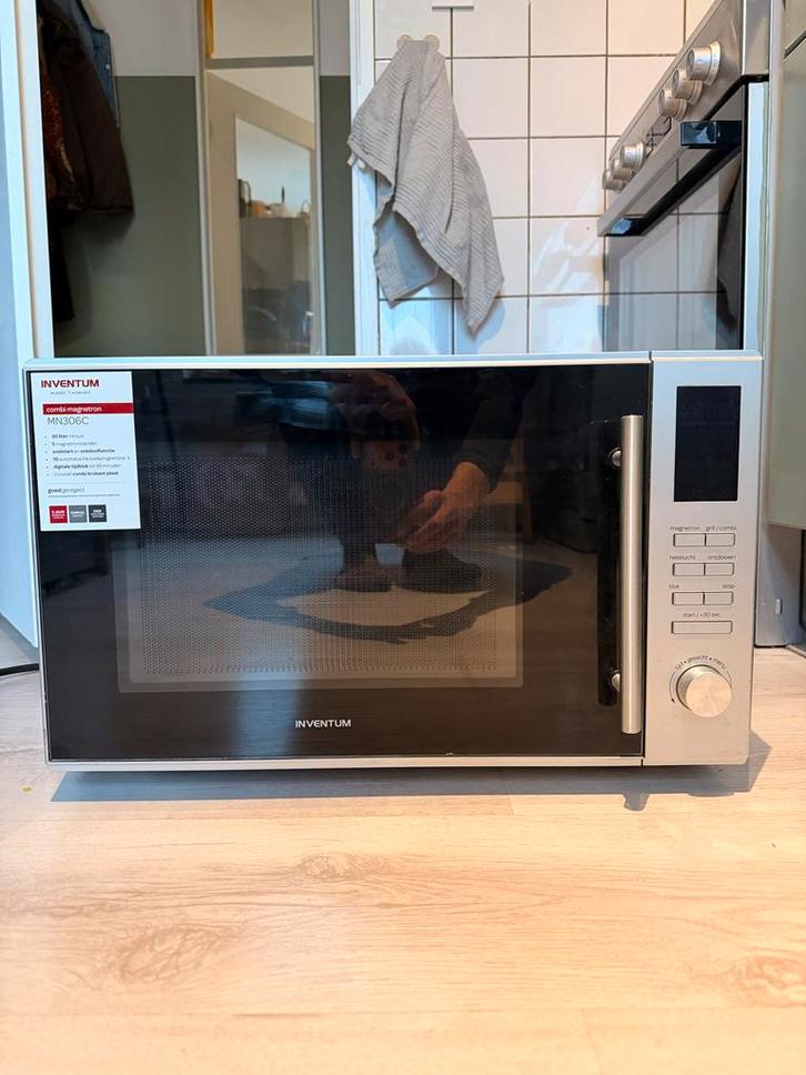 Combi Magnetron - Inventum MN306C, Witgoed en Apparatuur, Magnetrons, Gebruikt, Vrijstaand, Combimagnetron, 45 tot 60 cm, Grill