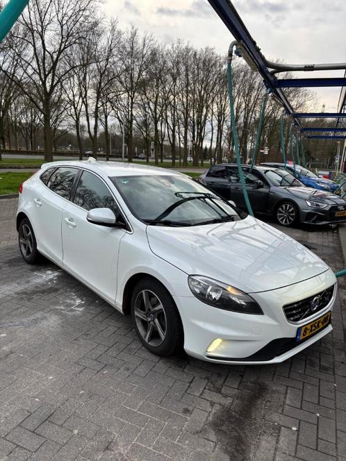 Volvo V40 2.0  R Design D4 190PK 2014 Wit, Auto's, Volvo, Particulier, V40, ABS, Airbags, Airconditioning, Alarm, Bluetooth, Boordcomputer
