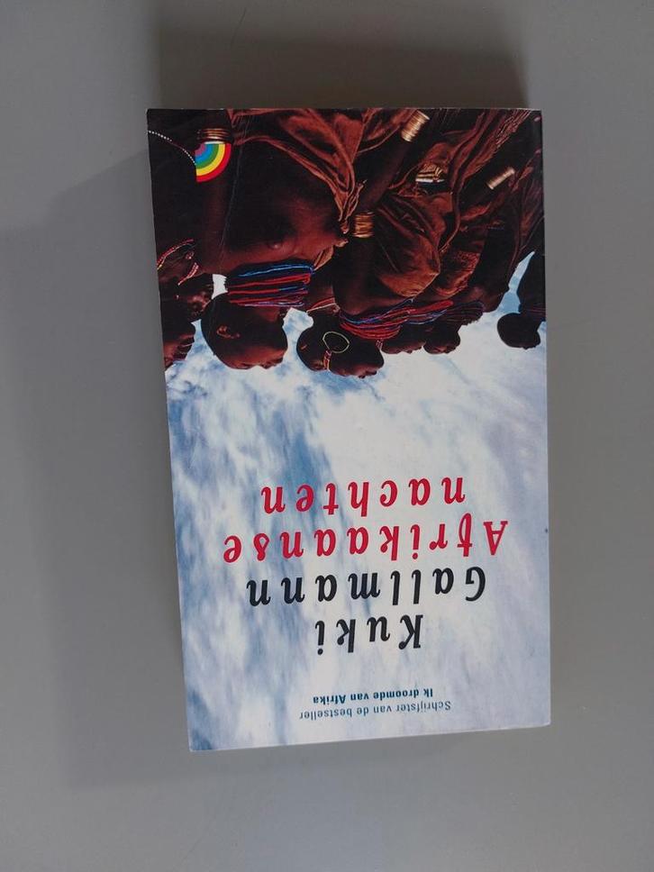 Afrikaanse nachten - Kuki Gallmann, Boeken, Romans, Zo goed als nieuw, Nederland, Ophalen of Verzenden