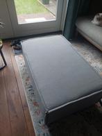 Hocker bysidde. Grijs, Huis en Inrichting, Ophalen, 75 tot 100 cm, Eenpersoons, Minder dan 150 cm