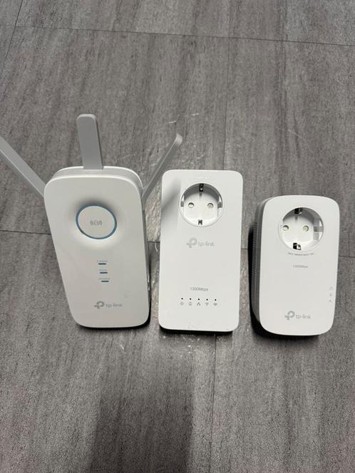 TP-Link Powerline kit + Wi-Fi extender, Computers en Software, WiFi-versterkers, Zo goed als nieuw, Ophalen of Verzenden