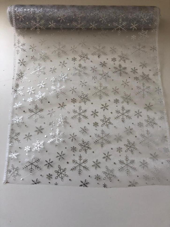 Decoratie materiaal: organza tafellopers, Hobby en Vrije tijd, Stoffen en Lappen, Nieuw, Overige materialen, 30 tot 120 cm, 200 cm of meer
