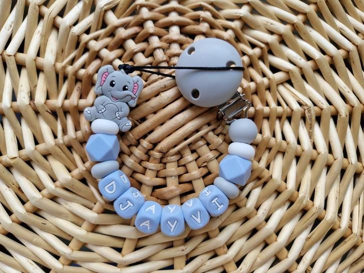 speenkoord olifant grijs met of zonder naam €10,95, Kinderen en Baby's, Kraamcadeaus en Geboorteborden, Nieuw, Kraamcadeau, Ophalen of Verzenden