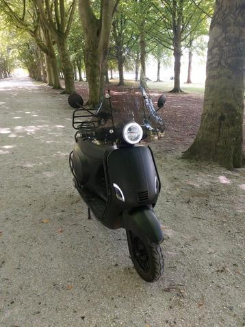 La Souris E-Sourini 2020 Snor Scooter 1,350 Km Gereden !!! beschikbaar voor biedingen