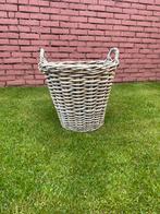 Rotan bloempot intratuin, Tuin en Terras, Bloembakken en Plantenbakken, Ophalen of Verzenden, Zo goed als nieuw, Rond, Minder dan 30 cm