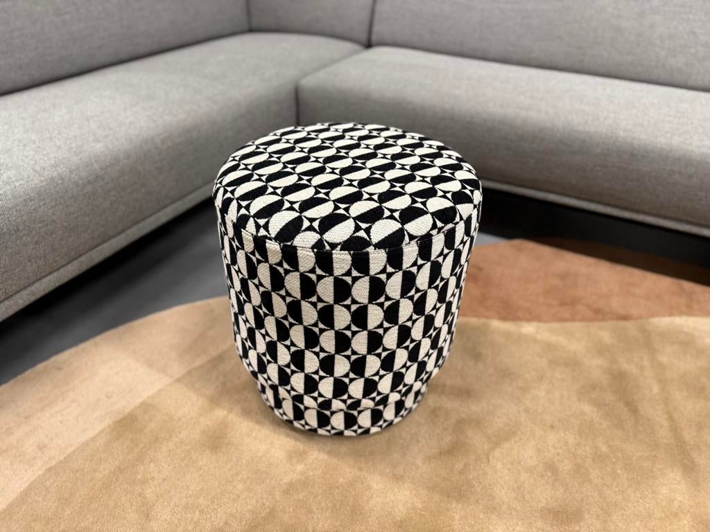 Nieuw Jess Design Tray Poef Zwart wit stof Kruk Hocker, Huis en Inrichting, Rond, Nieuw, Minder dan 50 cm, Jess