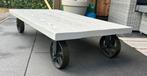 Salontafel met ijzeren wielen, Huis en Inrichting, Tafels | Salontafels, Ophalen, Gebruikt, 100 tot 150 cm, 50 tot 100 cm