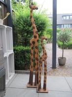 Twee houten giraffes, Antiek en Kunst, Ophalen