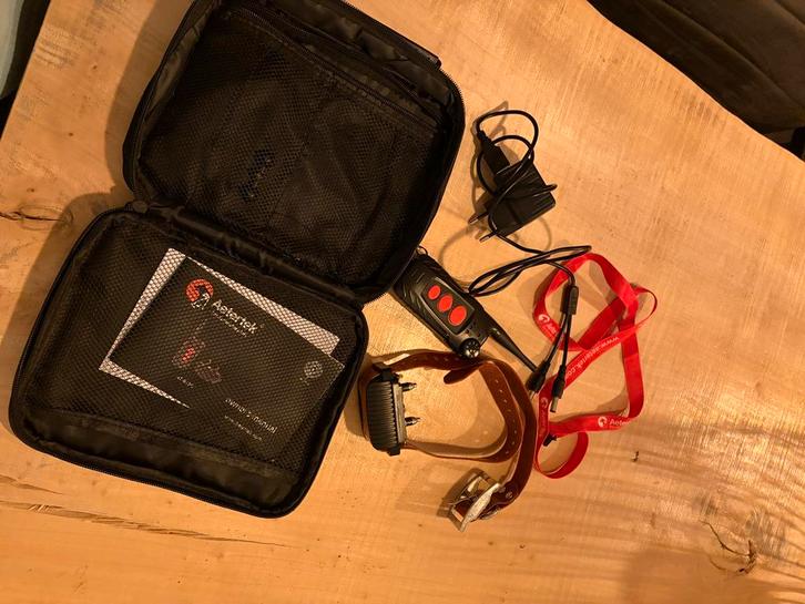 2 in 1 Aetertek Pro Trainingshalsband met Antiblaf functie, Sieraden, Tassen en Uiterlijk, Portemonnees, Zo goed als nieuw, Zwart