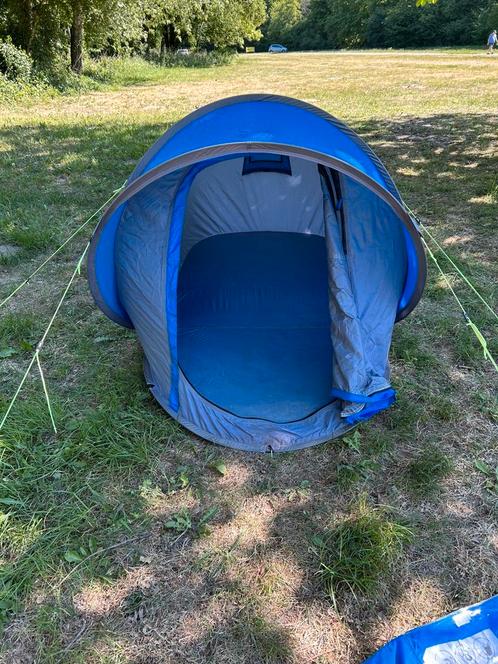 Gelert quickpitch popup tent vast €20, Caravans en Kamperen, Tenten, tot en met 2, Zo goed als nieuw, Ophalen