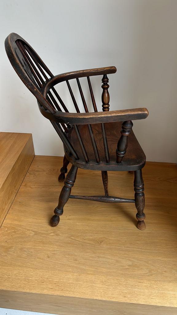 Antieke Windsor Armstoel - PBD 3, Huis en Inrichting, Stoelen, Gebruikt, Eén, Hout, Bruin, Ophalen of Verzenden
