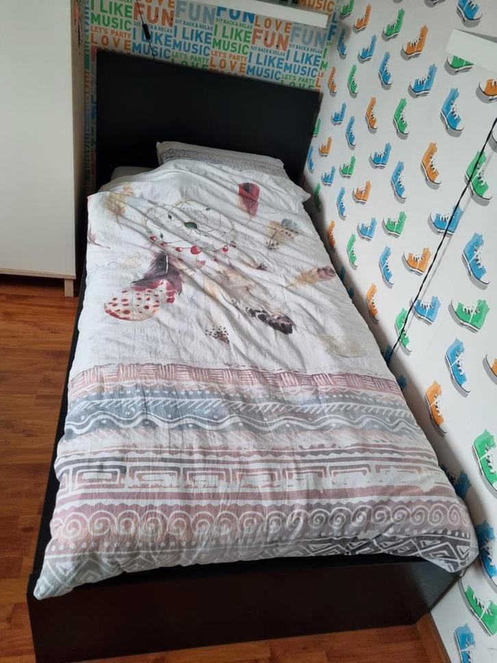 Bed Malm 1 persoons, Huis en Inrichting, Slaapkamer | Bedden, Eenpersoons, 90 cm, Hout, Zwart, Ophalen