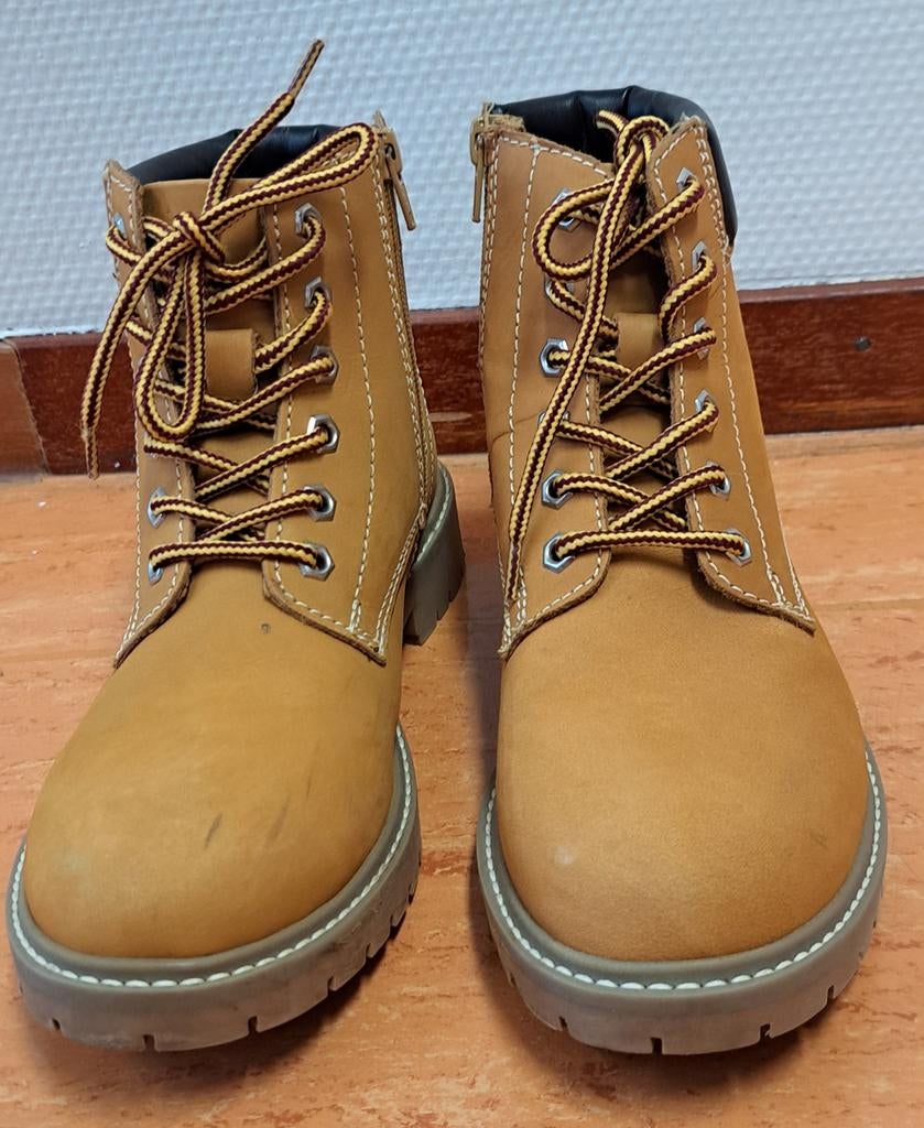 Stoere hoge boots maat 38, Ophalen of Verzenden, Zo goed als nieuw