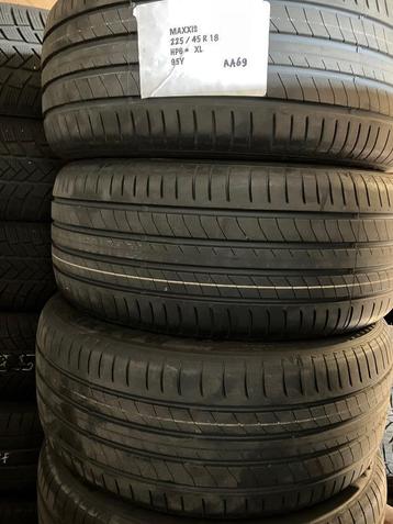 18” 225 45 18 NIEUWE-DEMO A-merk zomer banden setprijs € 390 beschikbaar voor biedingen