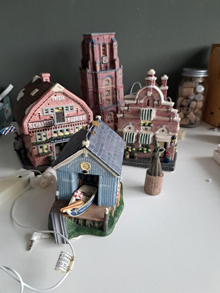 Kerstdorp Friesland - Diverse huisjes dickensville, Huis en Inrichting, Woonaccessoires | Overige, Ophalen of Verzenden