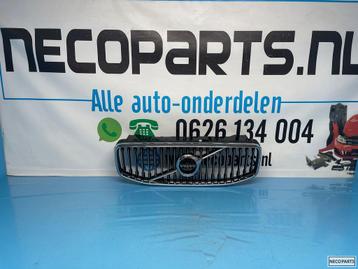 VOLVO XC60 GRILL ORIGINEEL ALLES LEVERBAAR beschikbaar voor biedingen