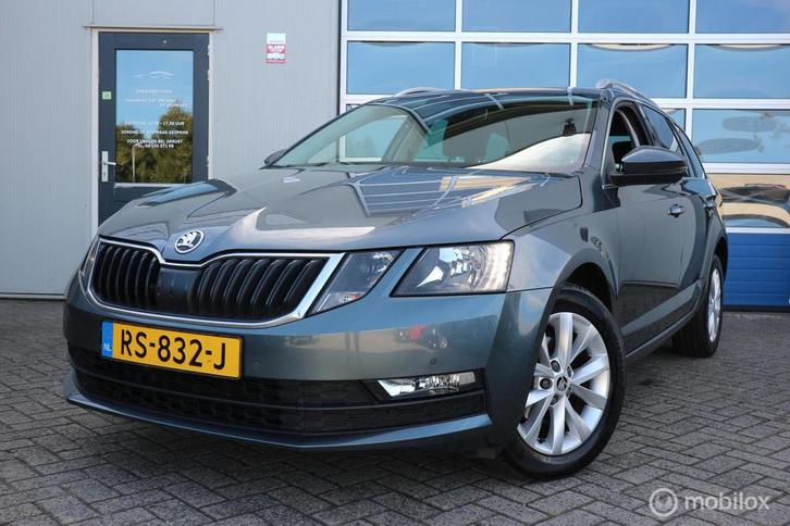 Skoda Octavia Combi 1.6 TDI Greentech Ambition FACELIFT/ECC/, Auto's, Skoda, Bedrijf, Te koop, Octavia, ABS, Airbags, Airconditioning