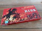 Risk spel bordspel rood rode doos vintage, Hobby en Vrije tijd, Gezelschapsspellen | Bordspellen, Ophalen of Verzenden, Gebruikt