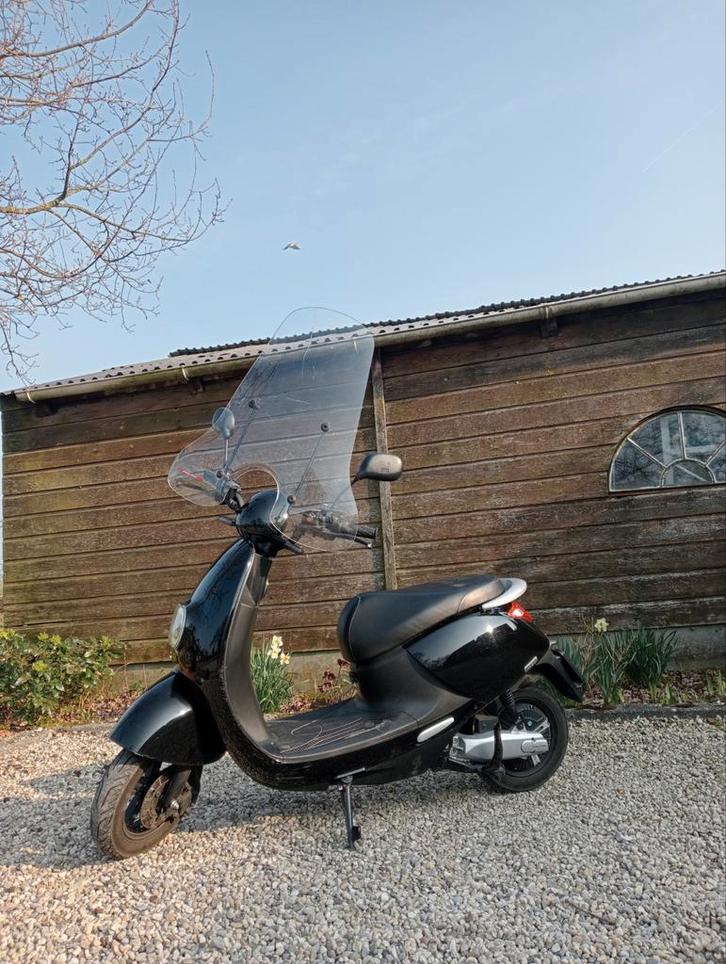 Iva ego S-3 2020, Fietsen en Brommers, Snorfietsen en Snorscooters, Gebruikt, Overige merken, Elektrisch, Ophalen