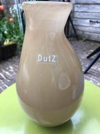 Te koop: vaas, Dutz, beige, hoogte 30 cm, Ophalen of Verzenden, Zo goed als nieuw, Overige kleuren, Minder dan 50 cm