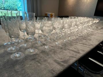 Kristallen Glas Servies - 47 Delig beschikbaar voor biedingen
