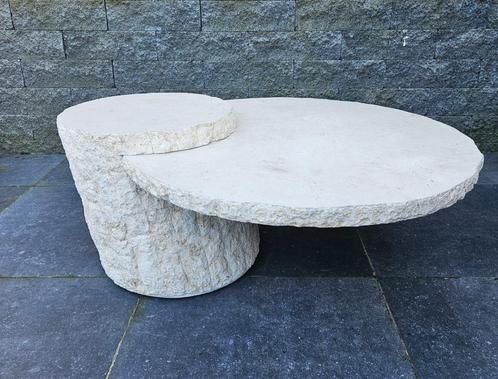 Maitland Smith designer salontafel mactan stone en travertin, Huis en Inrichting, Tafels | Salontafels, Gebruikt, Minder dan 50 cm