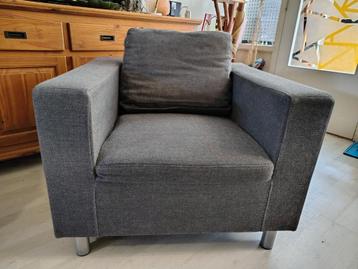 Grote fijne fauteuil  beschikbaar voor biedingen