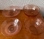 Vintage Schalen sets roze, Ophalen of Verzenden, Zo goed als nieuw, Rond, Glas