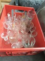 Krat met diverse glazen, Huis en Inrichting, Keuken | Servies, Glas of Glazen, Gebruikt, Ophalen of Verzenden, Glas