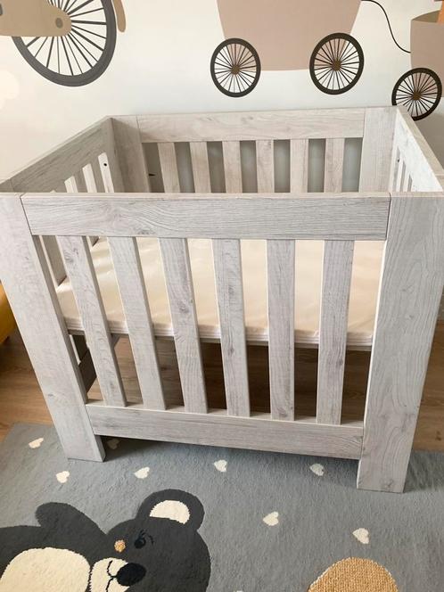 Baby box TWF met Puck matras, Kinderen en Baby's, Boxen, Zo goed als nieuw, Ophalen