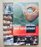 Jolanda Groeneveld - Werken met speksteen, Ophalen of Verzenden, Zo goed als nieuw