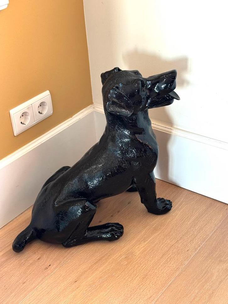 Zwarte hoogglans kunsthars beeld CHCS design jack russel, Verzamelen, Beelden en Beeldjes, Nieuw, Dier, Ophalen