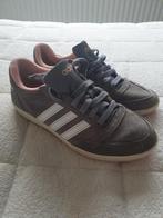Adidas sneaker maat 37.5, Ophalen of Verzenden, Gedragen, Sneakers of Gympen